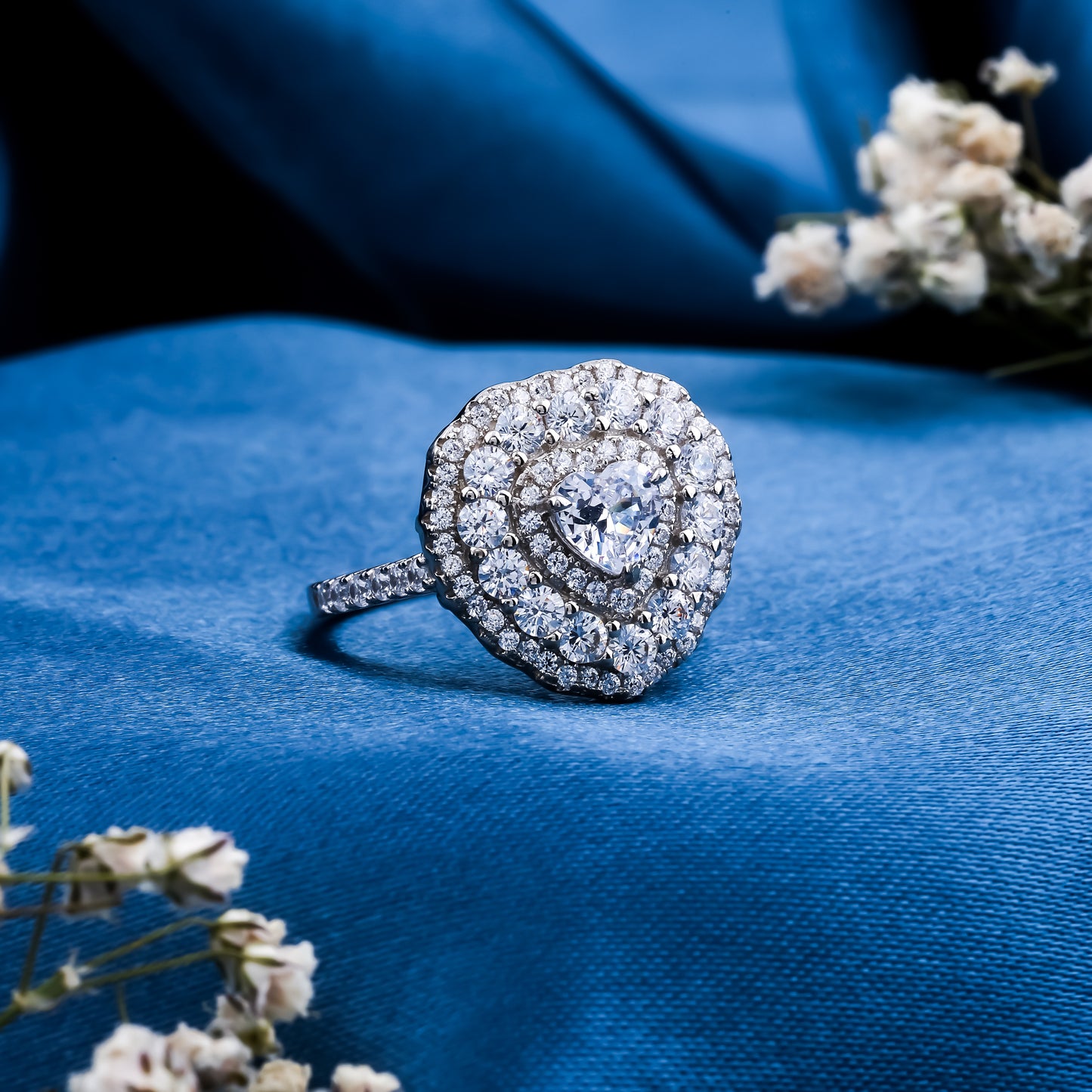 CELESTE MARQUISE VINE RING
