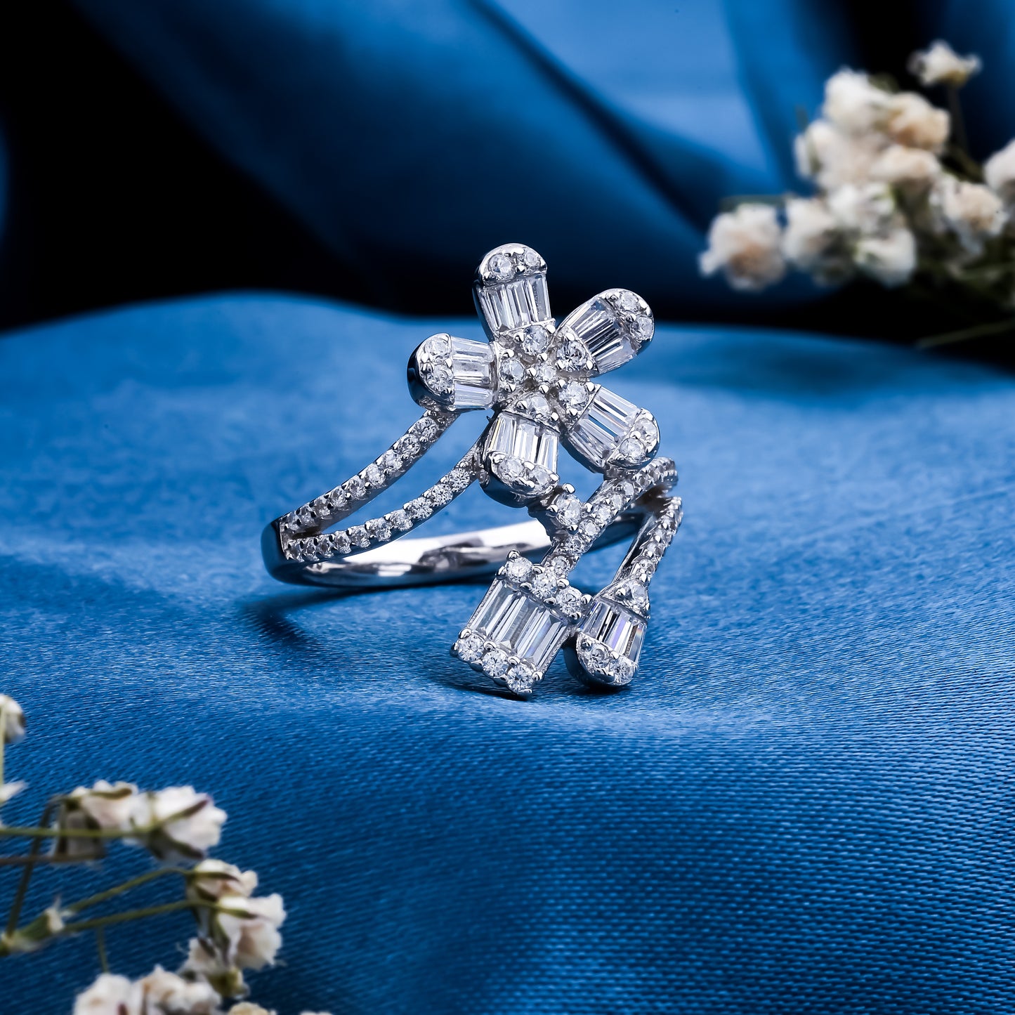 ELYSIAN BLOOM BAGUETTE RING