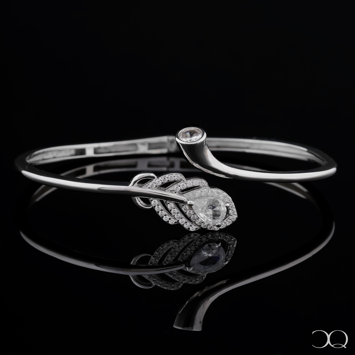 CELESTIA FEATHER KADA BRACELET