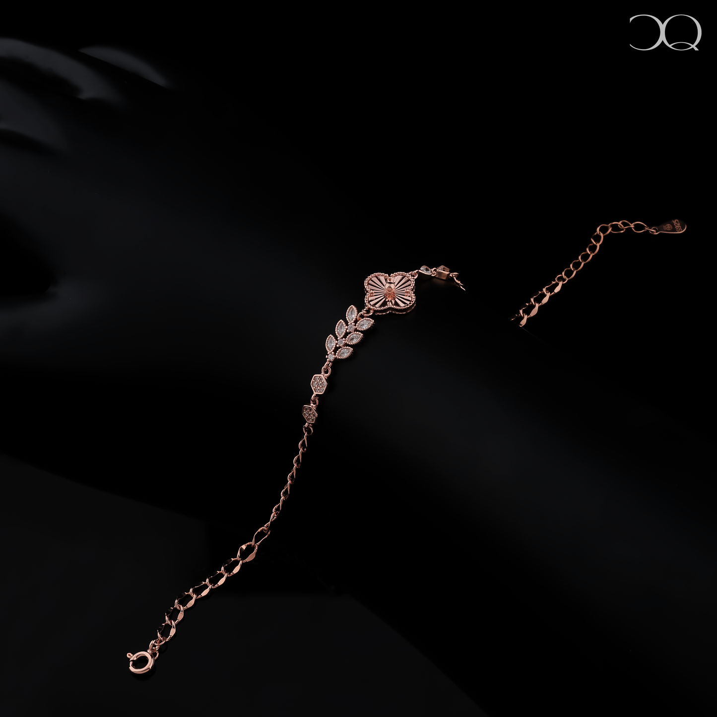 BLOSSOM GRACE ROSE BRACELET