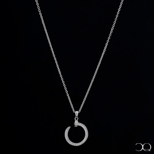 CELESTE CRESCENT CHAIN PENDANT