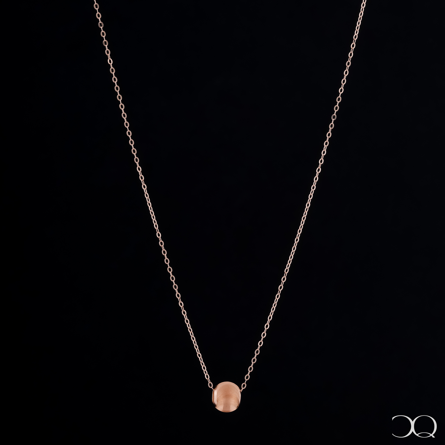 ETHEREAL GLOW NECKLACE