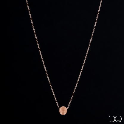 ETHEREAL GLOW NECKLACE