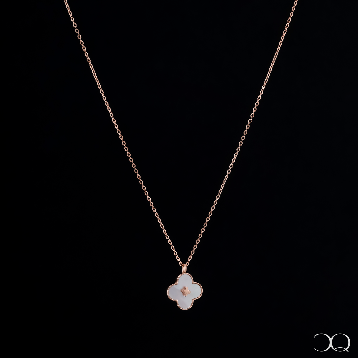 REVERSIBLE BLOOM CHAIN PENDANT