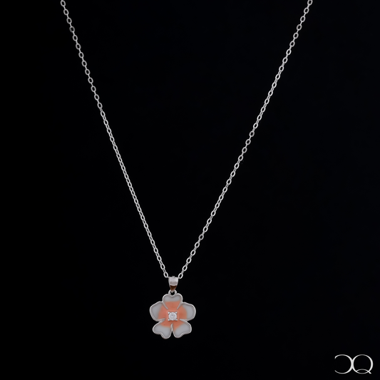 BLUSH BLOOM CHAIN PENDANT