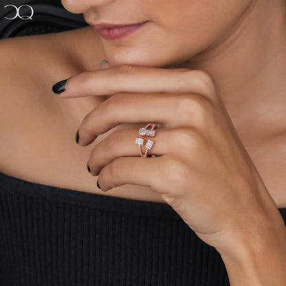 TRINITY SPARK ROSE RING